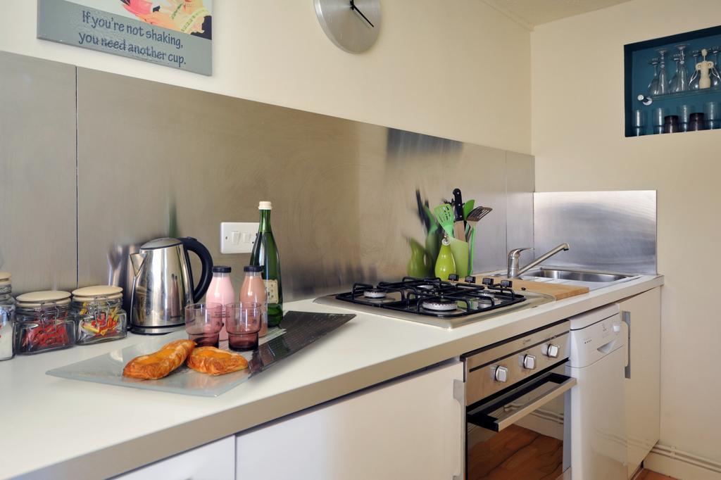 Kensington Court Apartment บาธ ภายนอก รูปภาพ