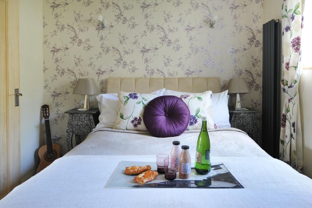 Kensington Court Apartment บาธ ภายนอก รูปภาพ