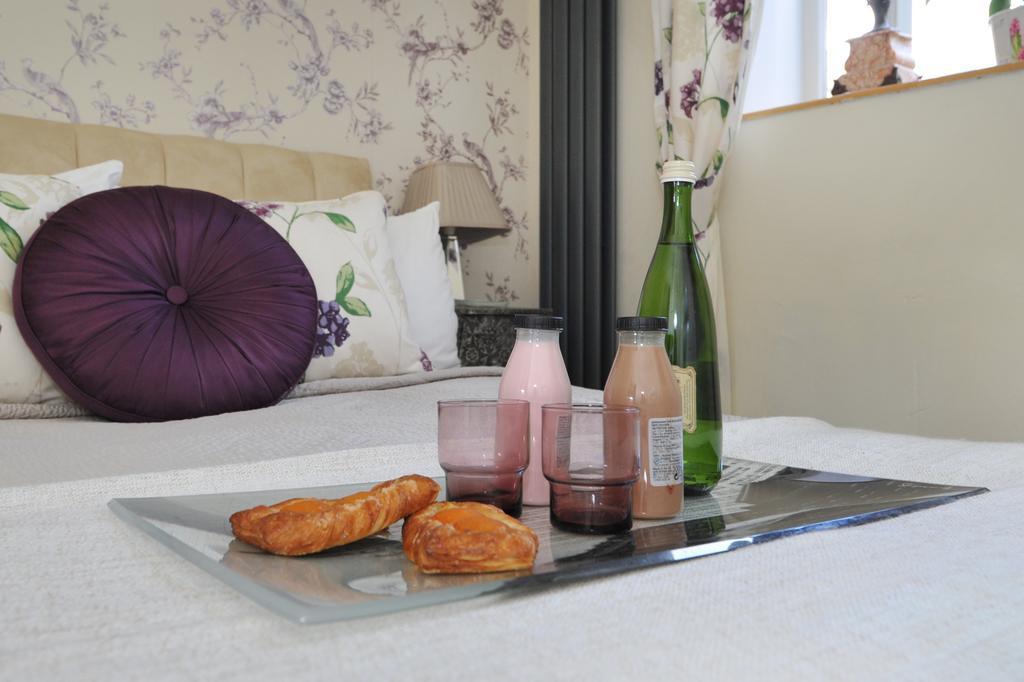 Kensington Court Apartment บาธ ภายนอก รูปภาพ